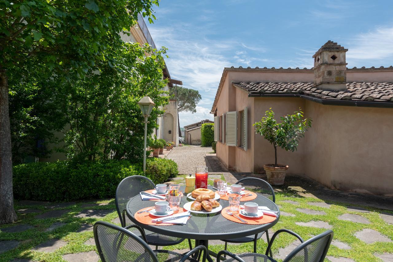 Villa Il Borghetto Siena Bagian luar foto