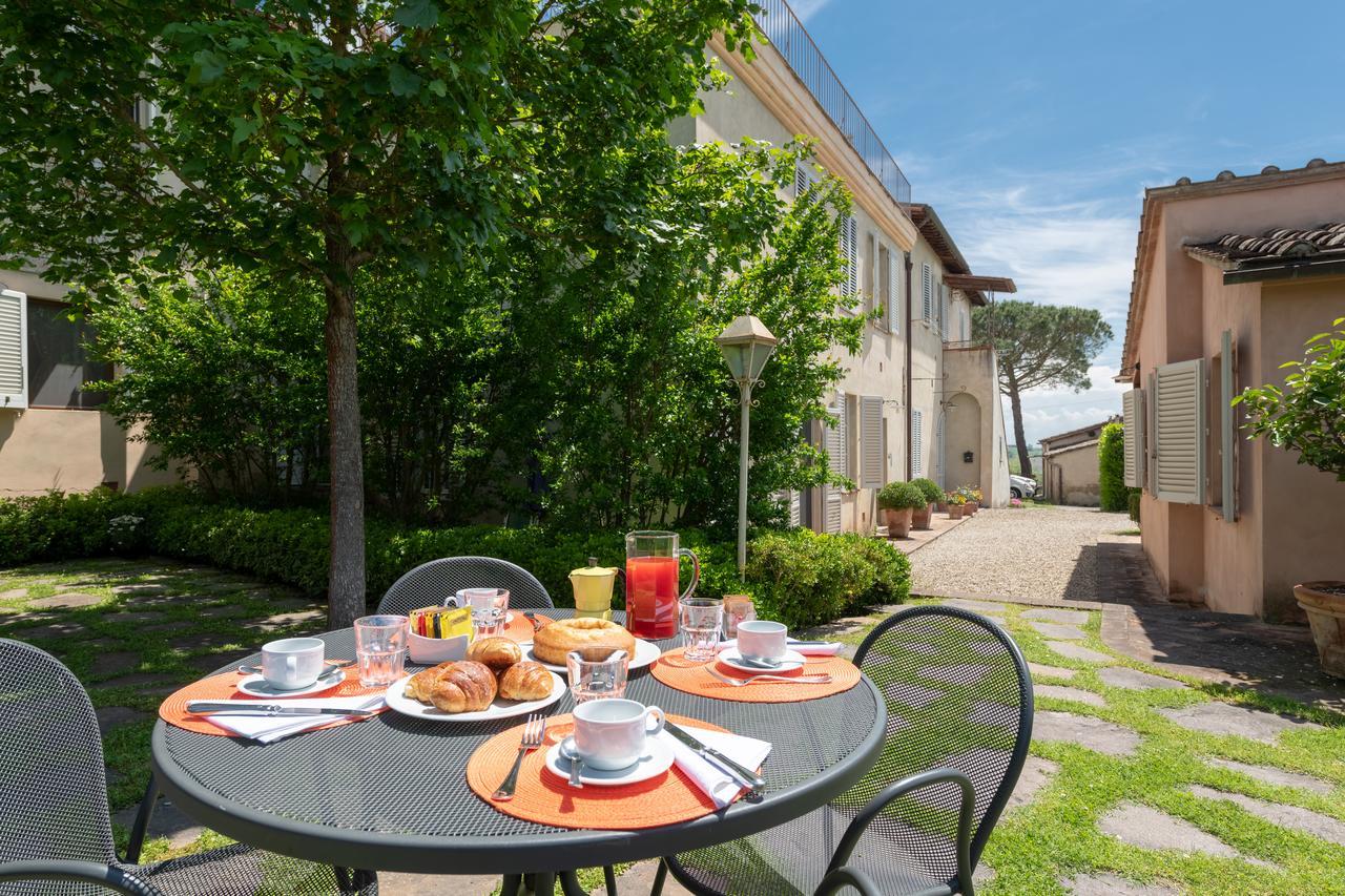 Villa Il Borghetto Siena Bagian luar foto