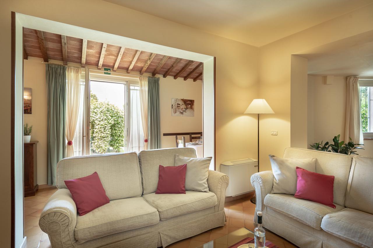 Villa Il Borghetto Siena Bagian luar foto