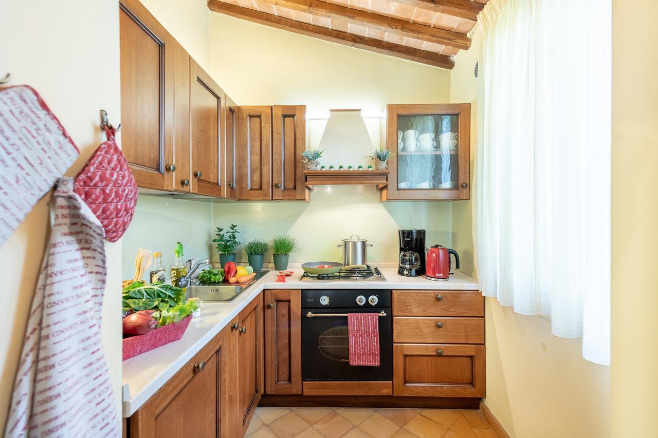 Villa Il Borghetto Siena Bagian luar foto