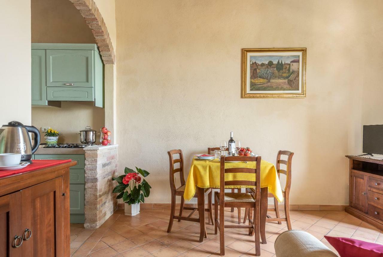 Villa Il Borghetto Siena Bagian luar foto